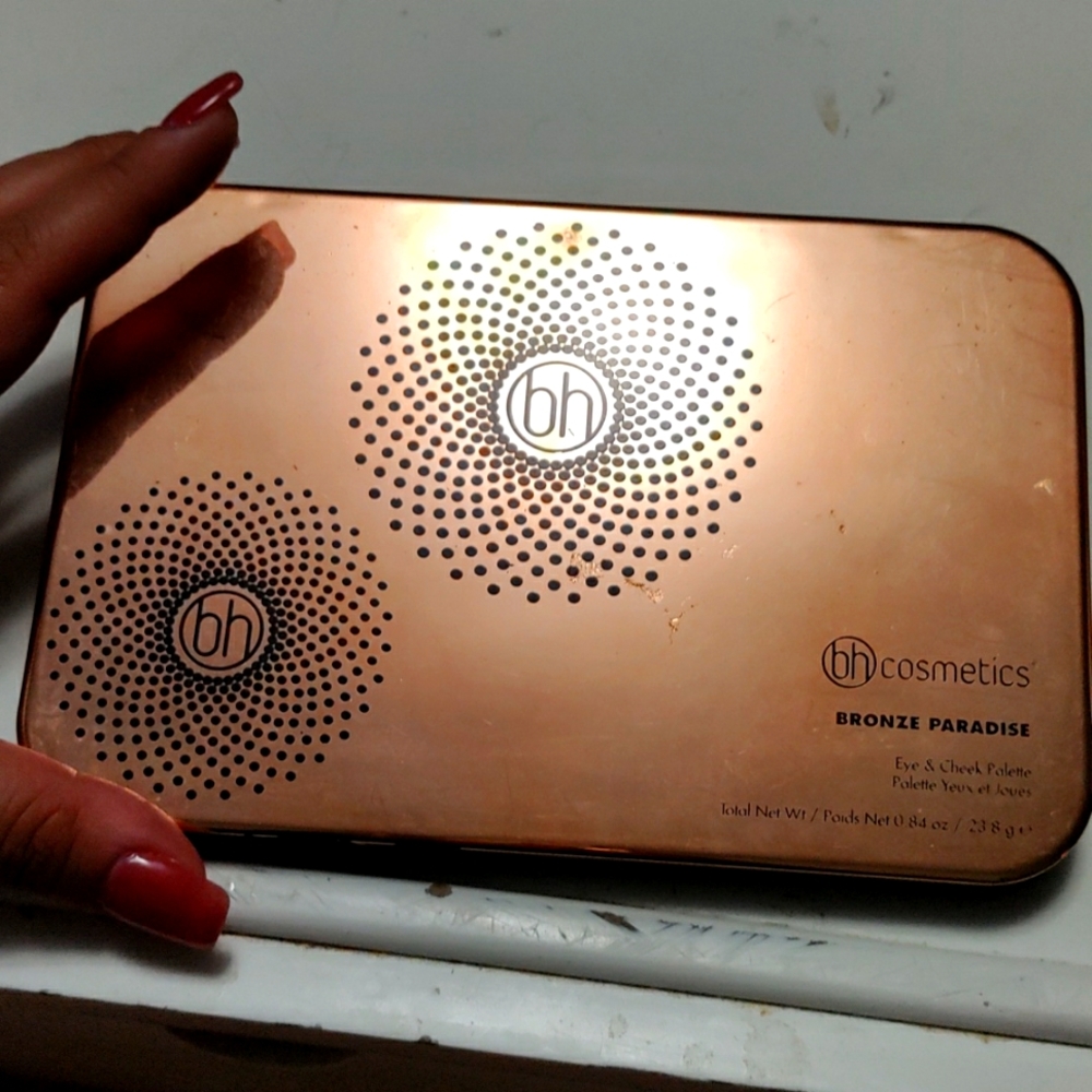 BH cosmetics bronze paradise palette